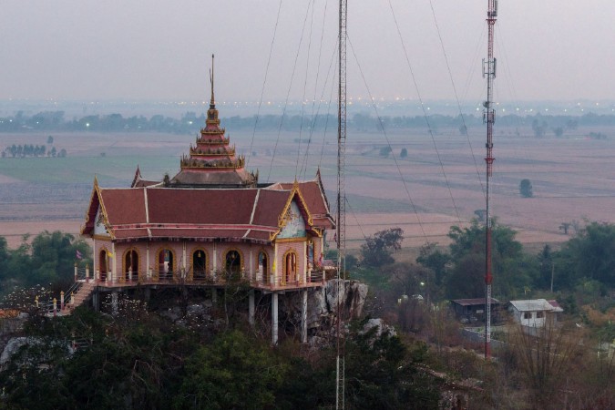 ワット・カオサモーコーン