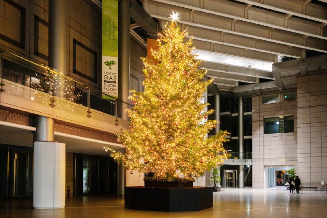 新宿パークタワー ウィンターイルミネーション