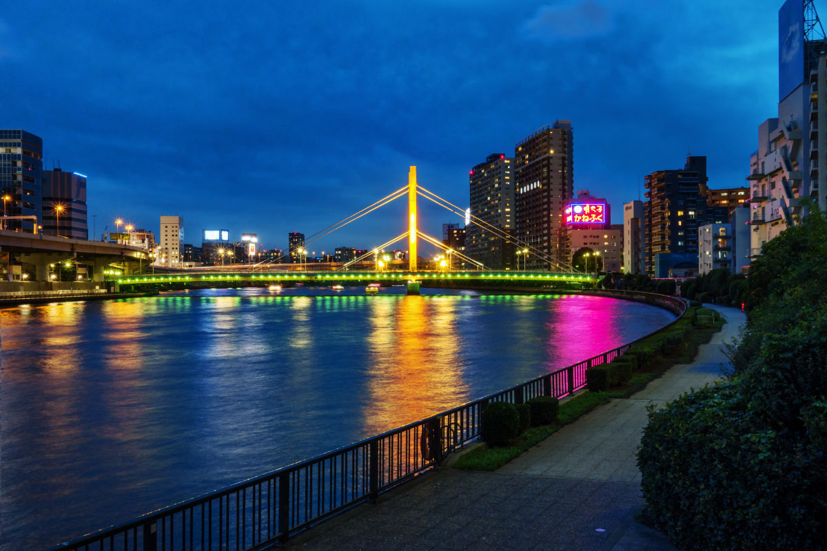 墨田川テラス 萬年橋北