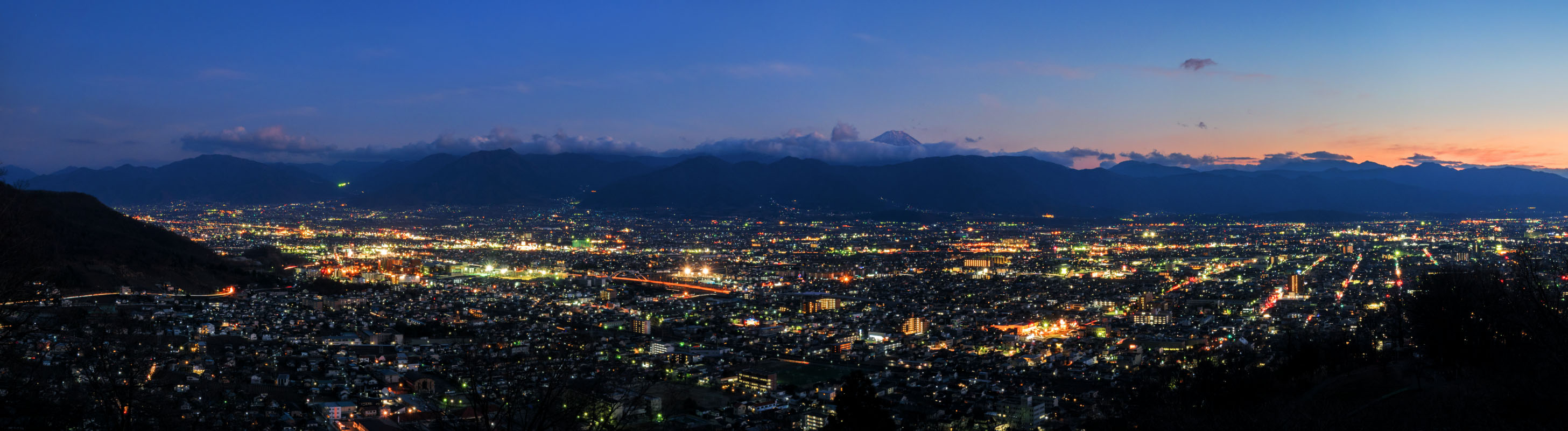 山梨県科学館 展望テラス