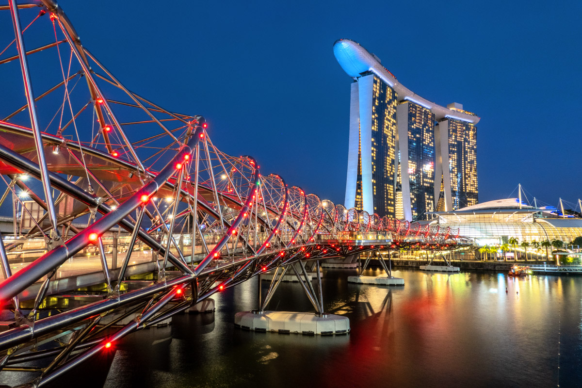 ヘリックスブリッジ