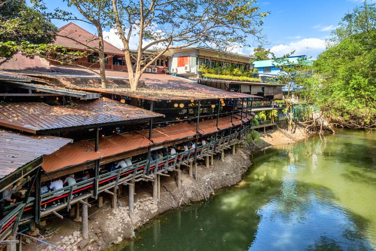 バーンマイ・チャイナム・パークチョン